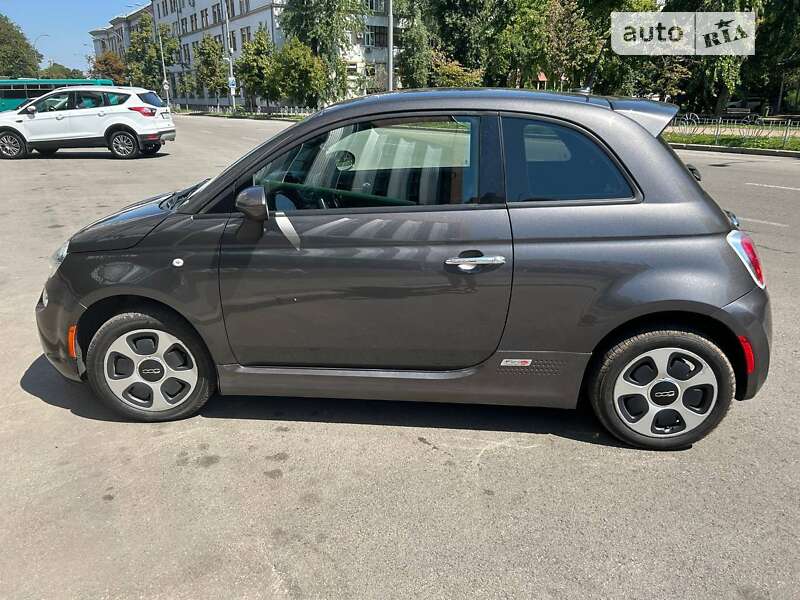 Хэтчбек Fiat 500e 2014 в Киеве