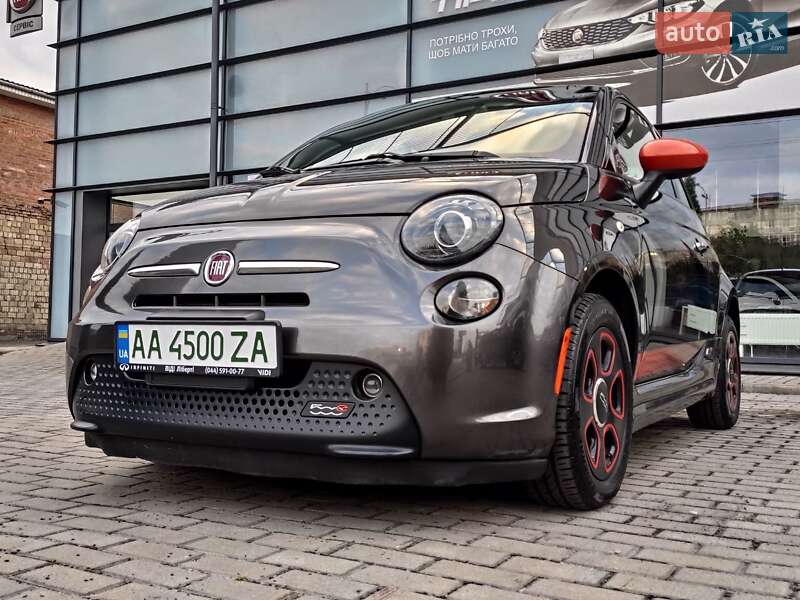 Хэтчбек Fiat 500e 2014 в Киеве