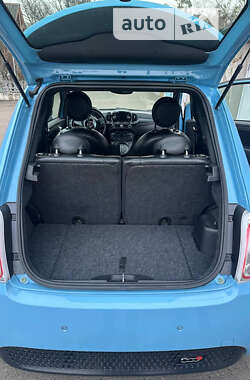 Хэтчбек Fiat 500e 2016 в Киеве фото 21 Хэтчбек Fiat 500e 2016 в Киеве