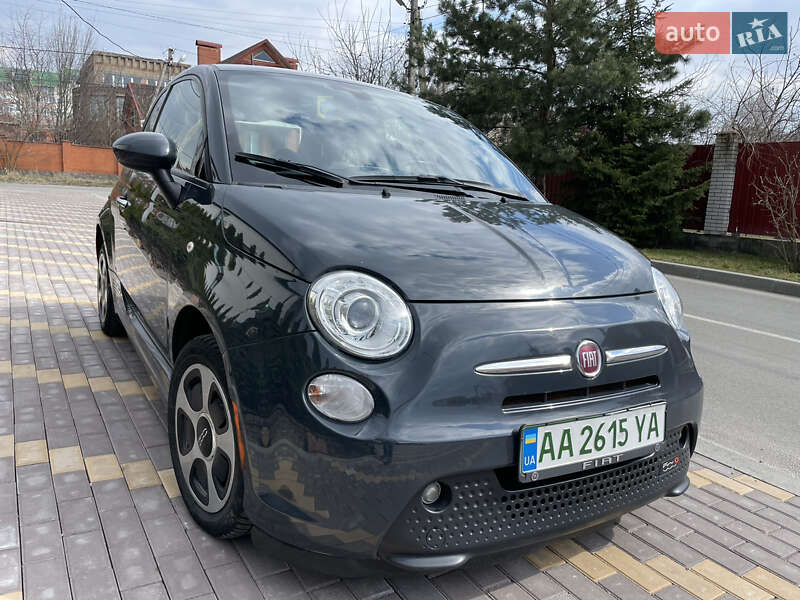 Fiat 500e, фото из объявления