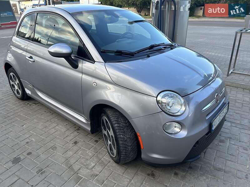 Хэтчбек Fiat 500e 2016 в Киеве
