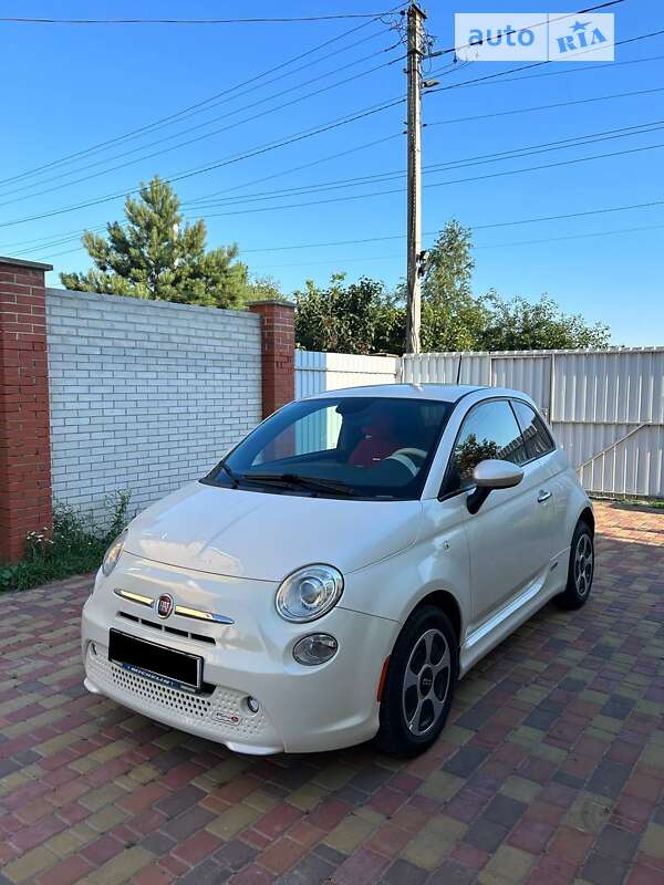 Fiat 500e 2013