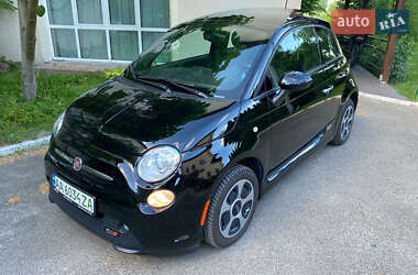 Хэтчбек Fiat 500e 2017 в 