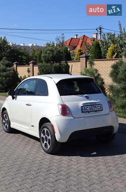 Хэтчбек Fiat 500e 2013 в 