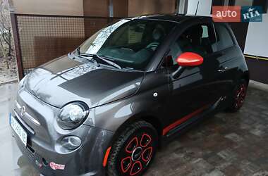 Хэтчбек Fiat 500e 2017 в Киеве