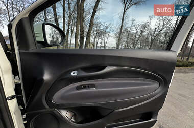 Хэтчбек Fiat 500e 2022 в 