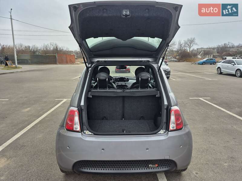 Хетчбек Fiat 500e 2016 в Києві