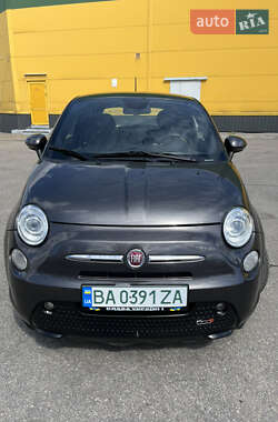 Хэтчбек Fiat 500e 2015 в 