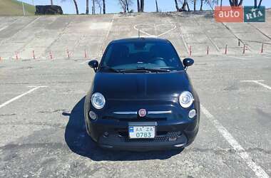 Хетчбек Fiat 500e 2015 в 