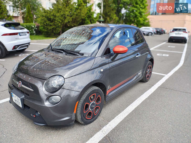 Хетчбек Fiat 500e 2016 в Києві