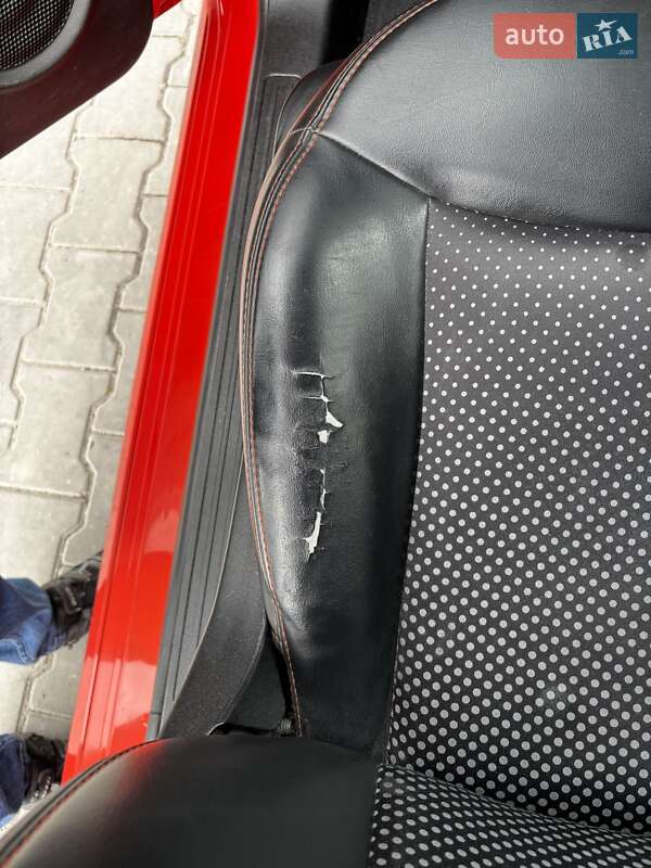 Хетчбек Fiat 500e 2014 в Тернополі фото 11 Хетчбек Fiat 500e 2014 в Тернополі