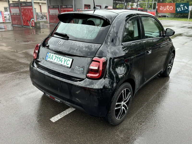 Хэтчбек Fiat 500e 2021 в Киеве