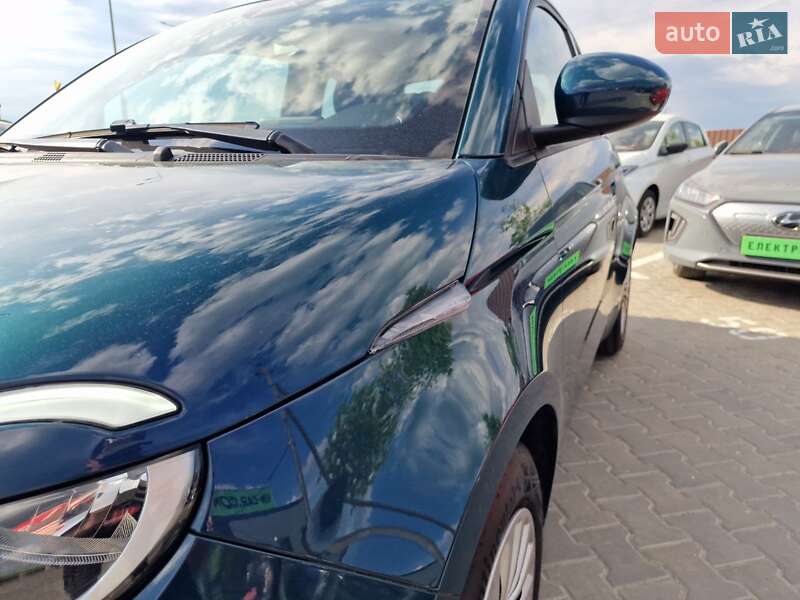 Хэтчбек Fiat 500e 2022 в Виннице