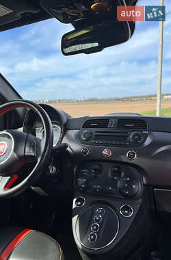 Хэтчбек Fiat 500e 2014 в 