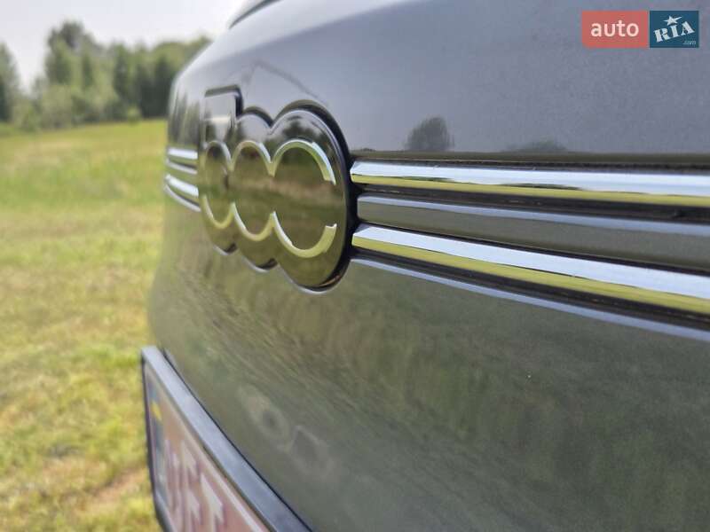 Кабриолет Fiat 500e 2023 в Киеве