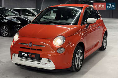 Хэтчбек Fiat 500e 2014 в 