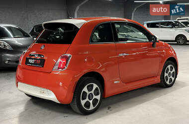 Хэтчбек Fiat 500e 2014 в 