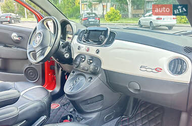 Хэтчбек Fiat 500e 2015 в 
