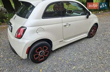 Хэтчбек Fiat 500e 2016 в 