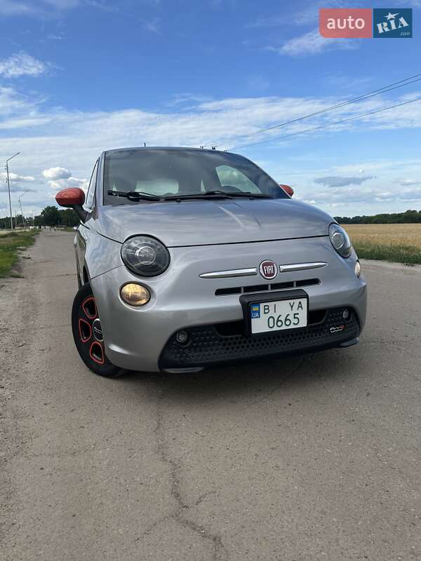 Хэтчбек Fiat 500e 2016 в Полтаве
