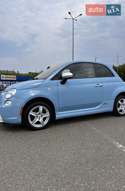 Хэтчбек Fiat 500e 2016 в 