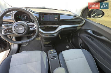 Хэтчбек Fiat 500e 2021 в 