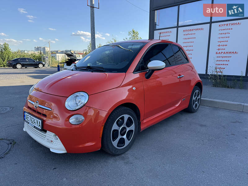 Хэтчбек Fiat 500e 2016 в Днепре фото Хэтчбек Fiat 500e 2016 в Днепре