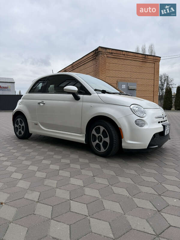 Fiat 500e 2015