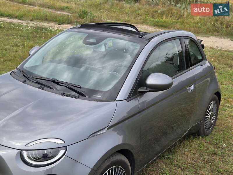 Кабриолет Fiat 500e 2023 в Киеве