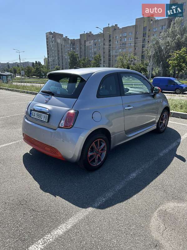 Хэтчбек Fiat 500e 2016 в Киеве фото 12 Хэтчбек Fiat 500e 2016 в Киеве