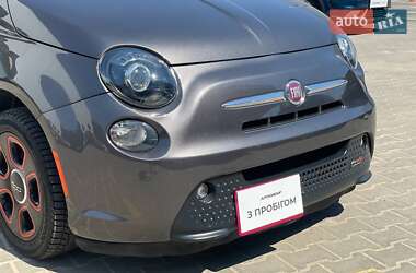 Хэтчбек Fiat 500e 2017 в 