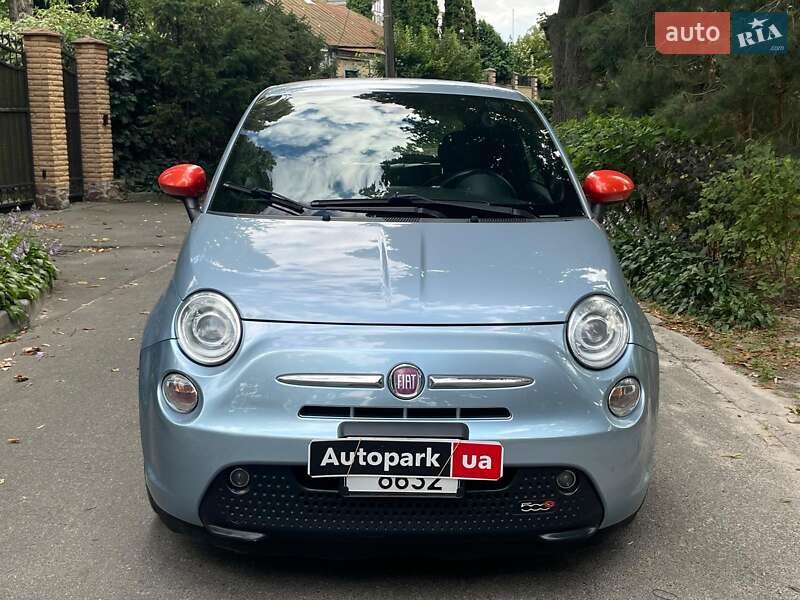 Хэтчбек Fiat 500e 2014 в Киеве