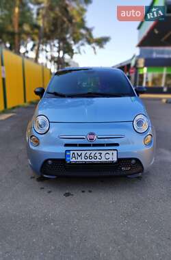 Хэтчбек Fiat 500e 2014 в 