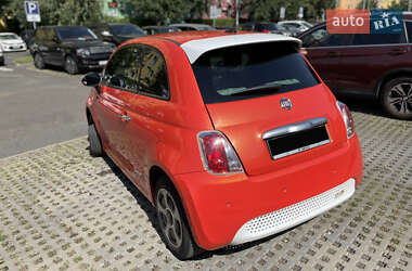 Хэтчбек Fiat 500e 2017 в 