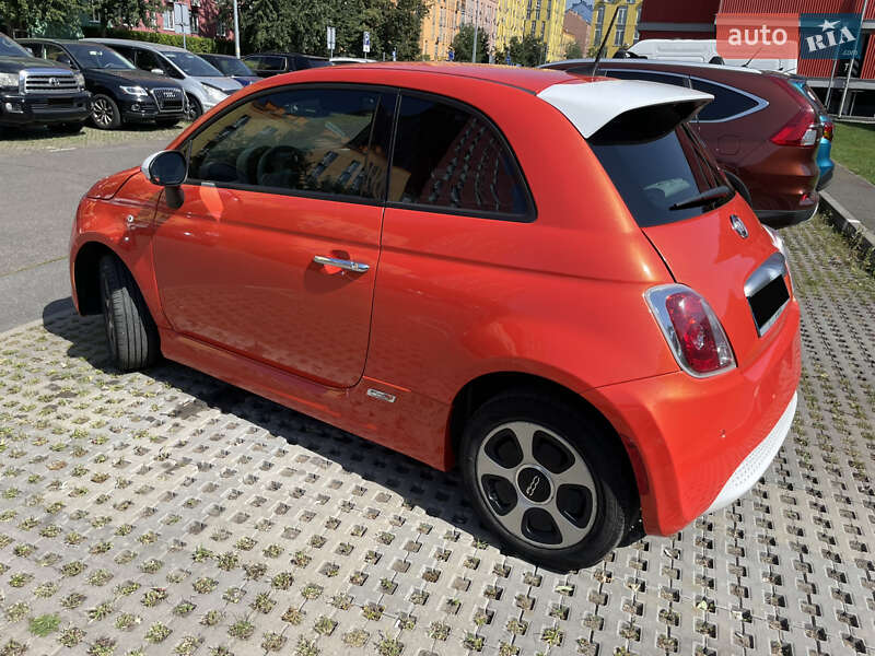 Хэтчбек Fiat 500e 2017 в Киеве