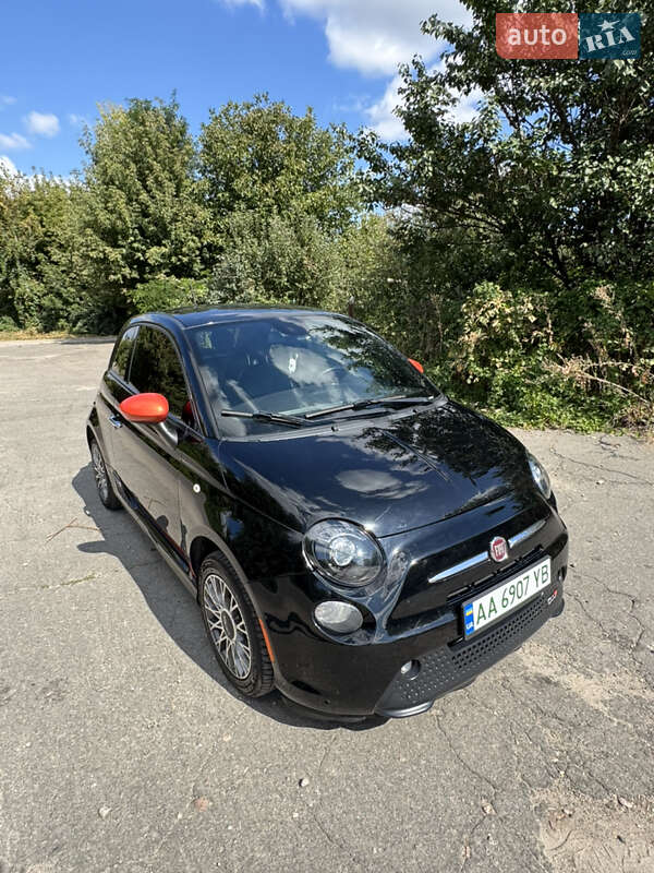 Хэтчбек Fiat 500e 2013 в Киеве
