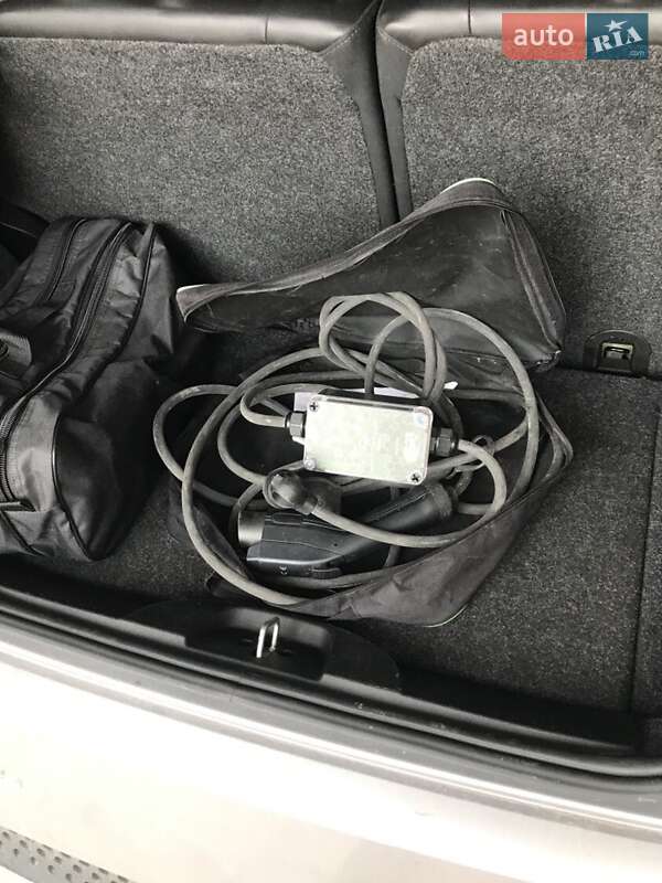 Хэтчбек Fiat 500e 2017 в Рава-Русской