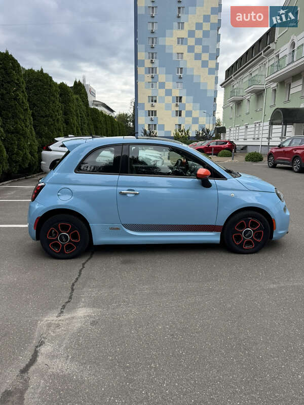 Хэтчбек Fiat 500e 2017 в Киеве