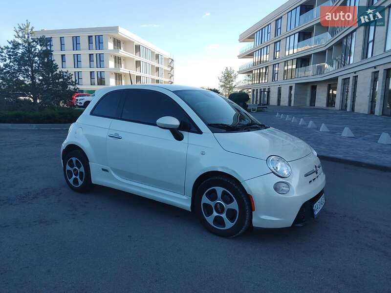 Хэтчбек Fiat 500e 2014 в Киеве