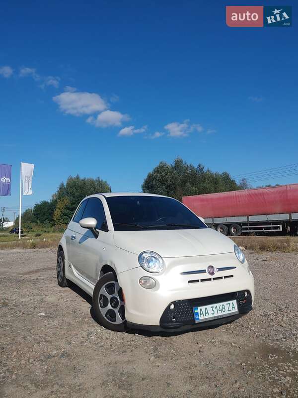 Хэтчбек Fiat 500e 2014 в Киеве