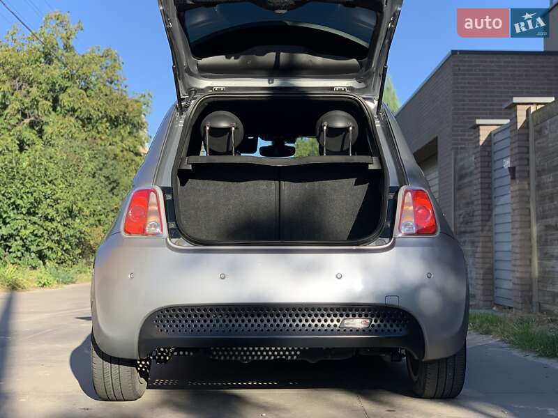 Хэтчбек Fiat 500e 2016 в Киеве