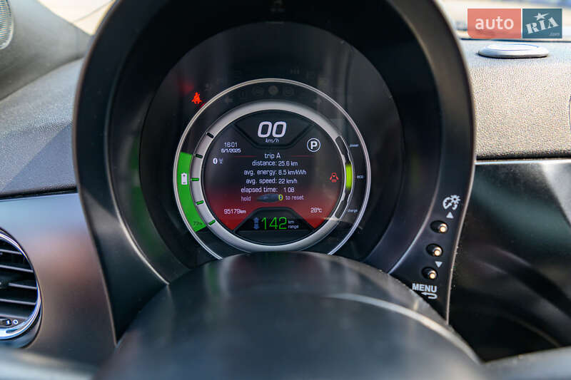 Хэтчбек Fiat 500e 2015 в Киеве