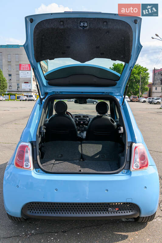 Хэтчбек Fiat 500e 2015 в Киеве