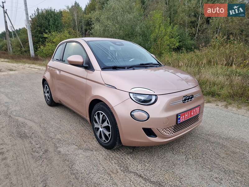 Хэтчбек Fiat 500e 2021 в Киеве