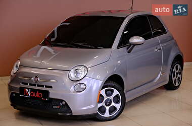 Хэтчбек Fiat 500e 2015 в 
