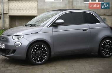 Кабриолет Fiat 500e 2022 в 