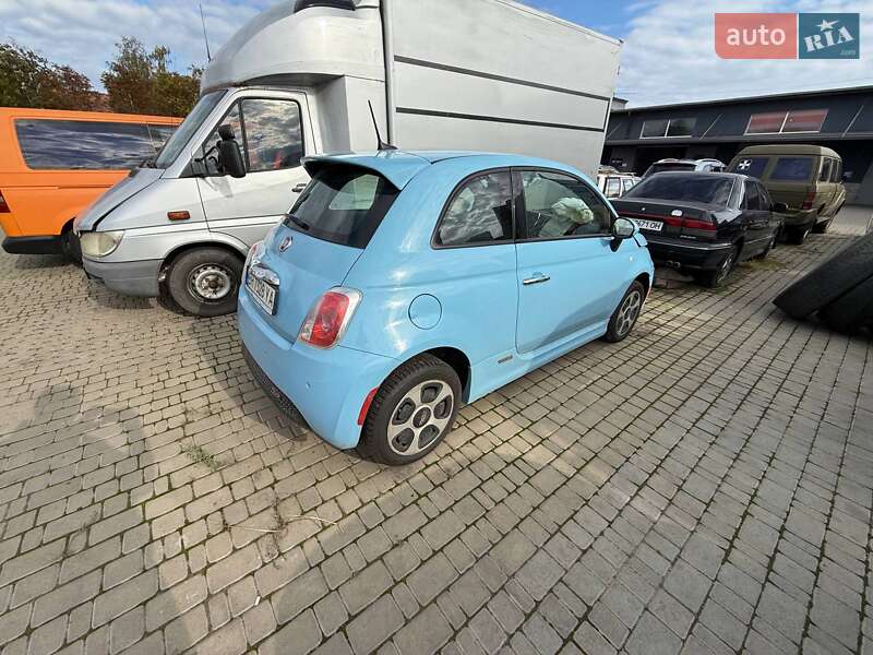 Хетчбек Fiat 500e 2016 в 