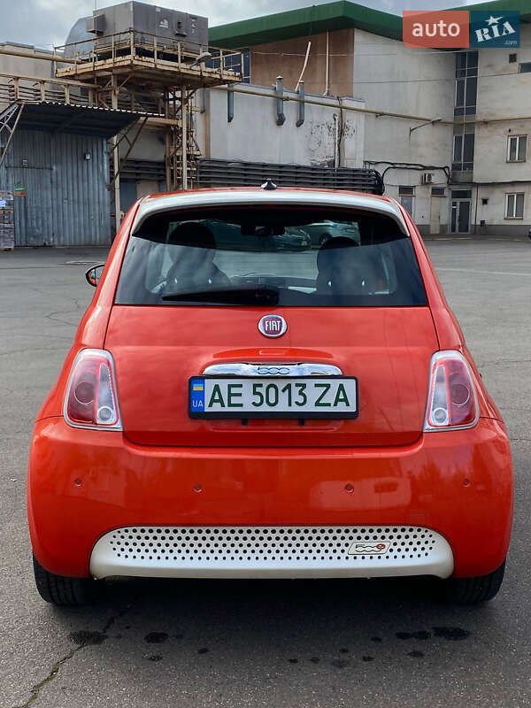Хетчбек Fiat 500e 2015 в Кривому Розі фото 7 Хетчбек Fiat 500e 2015 в Кривому Розі