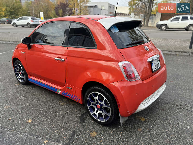 Хетчбек Fiat 500e 2015 в Дніпрі