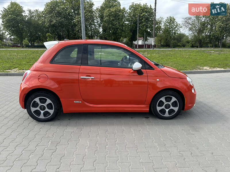 Хетчбек Fiat 500e 2015 в Житомирі фото 4 Хетчбек Fiat 500e 2015 в Житомирі